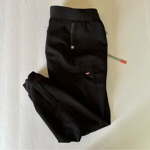 FIGS Jogger Style Black Scrub Pants, Ladies Size M, 7 Pockets